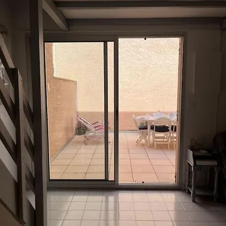 Pavillon Pour 5-6 Pers. Appartement *